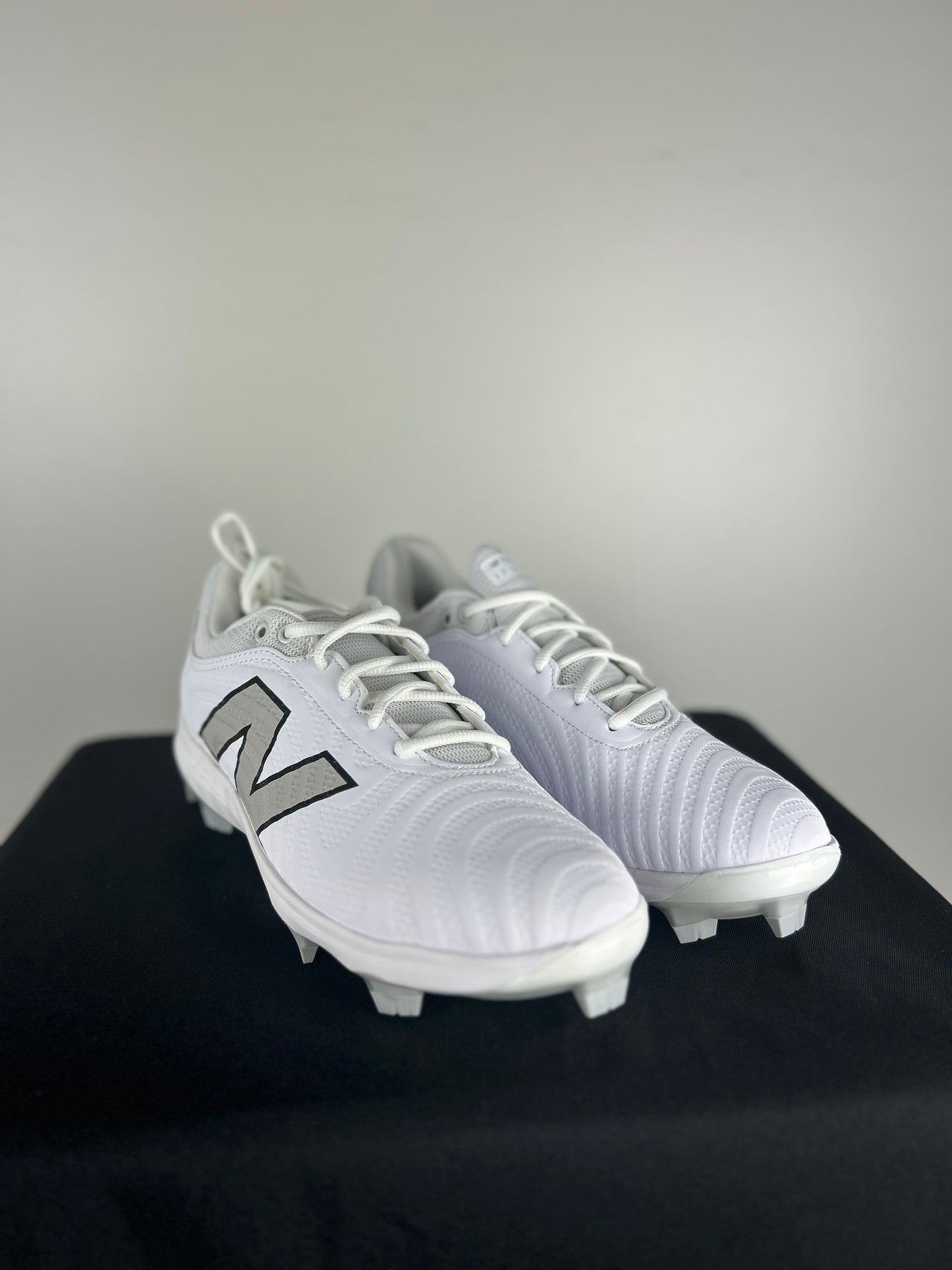 New Balance Molded Cleats